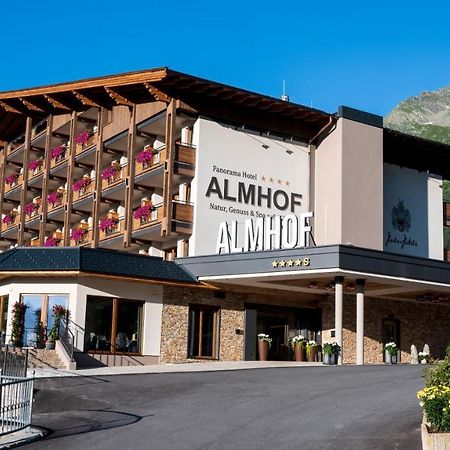 Panorama Hotel Almhof Galtür Exterior foto
