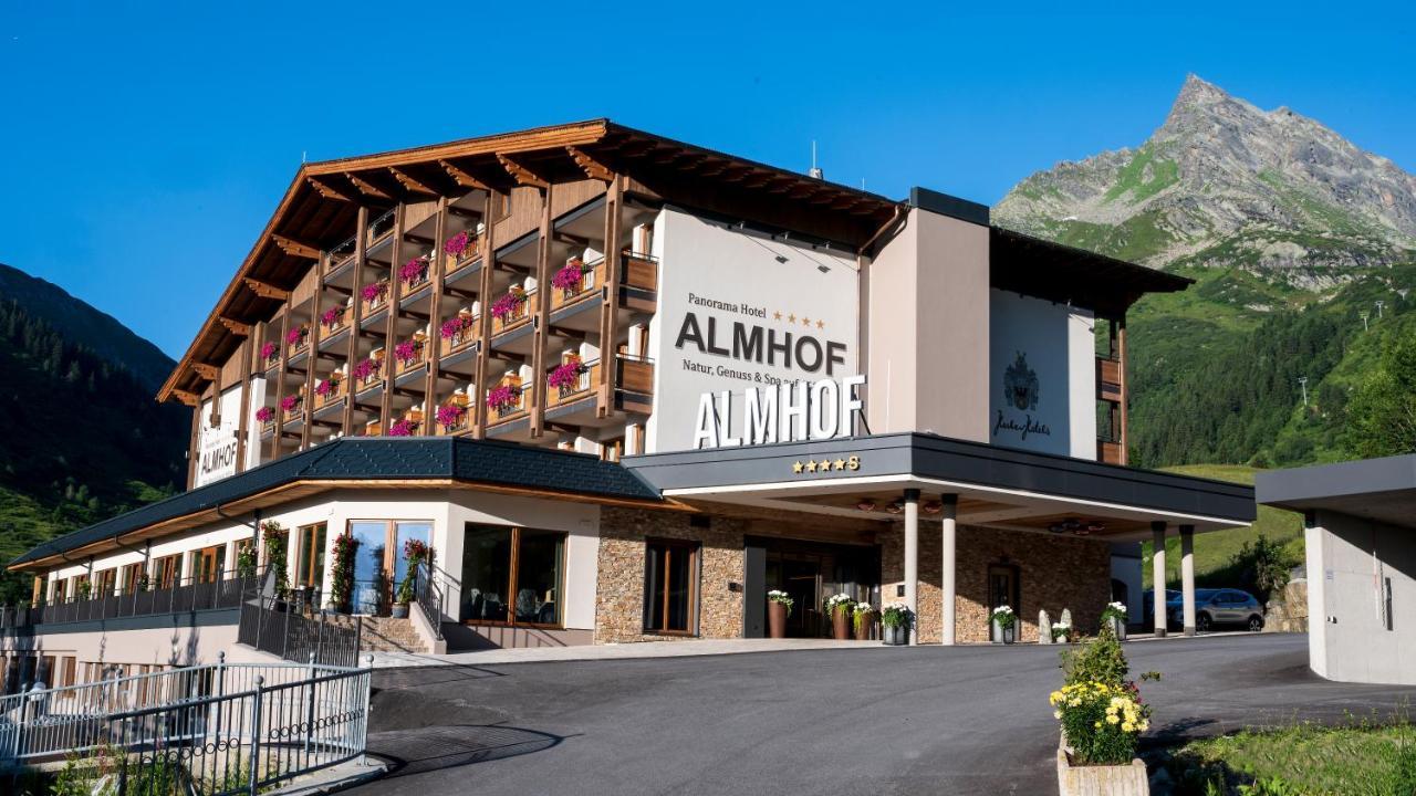 Panorama Hotel Almhof Galtür Exterior foto